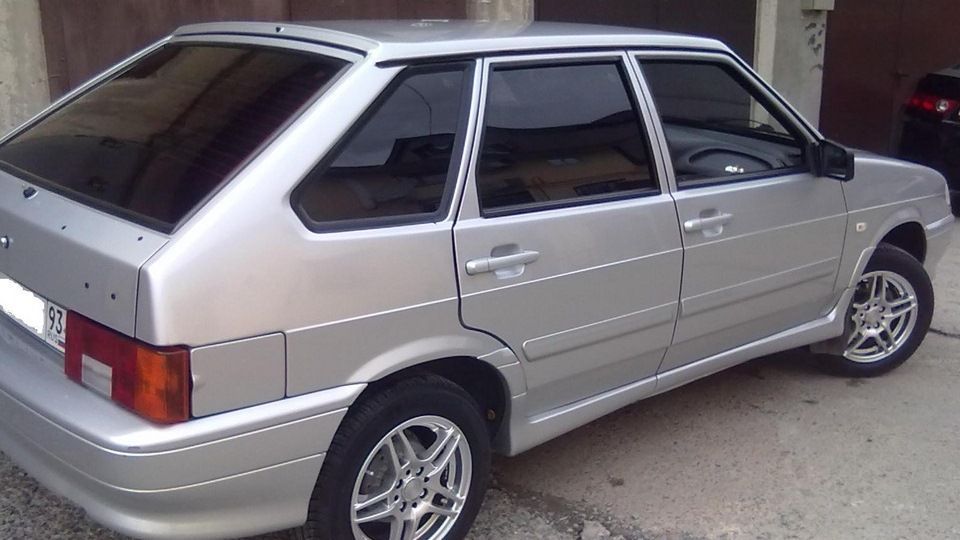 Базова автоемаль (металік) "Lada 690 Сніжна королева ACOLOR" 1л